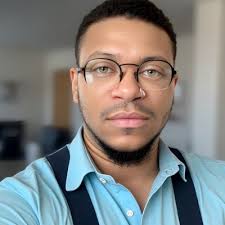 The dramaturgy of listening