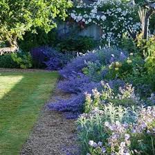 Small Magical Garden Spaces On Instagram Simplistic Yet Very Effective Blue White Planting French Country Garden Country Garden Design Country Garden Decor