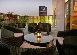 Koji restorani se nalaze u blizini hotela premier inn dubai international airport hotel? Premier Inn Dubai International Airport Dubai Airport Hotel