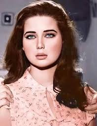 Zubaida Tharwat — Wikipédia