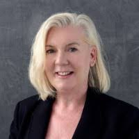 Colette Reilly's Instagram, Twitter & Facebook