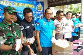Maybe you would like to learn more about one of these? Bnn Ungkap Pabrik Narkoba Di Tasikmalaya Cianjur Ekspres