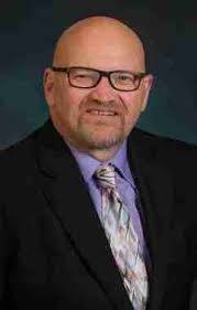 Douglas Marsh's Instagram, Twitter & Facebook