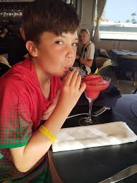 Azuridge Lodge dining room recommendations