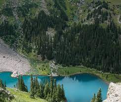 It was a major access route from the coast to yukon goldfields in the late 1890s. Blue Lakes Trail Beyond Expectations Crazy About Colorado