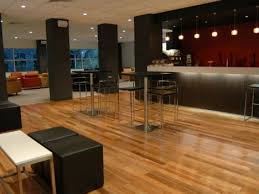 Go Green By Coworking 10 Cafe Plus Office Hybrids Webecoist Coworking Coffee Room Inspiring Spaces