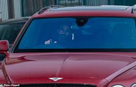 محمد صلاح ي درب ابنته مكة في الجيم. Striveme Ù…Ø­Ù…Ø¯ ØµÙ„Ø§Ø­ ÙŠÙˆØ³Ø¹ Ø£Ø³Ø·ÙˆÙ„ Ø³ÙŠØ§Ø±Ø§ØªÙ‡ Ù…Ù† Ø®Ù„Ø§Ù„ Ø·Ø±Ø§Ø²ÙŠÙ† Ø¬Ø¯ÙŠØ¯ÙŠÙ†