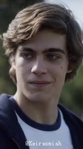 Slytherin Boy Reacts to Wiping Off a Kiss