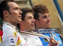 33 Photos & High Res Pictures