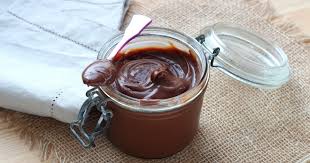 Recette Vous En Reviez On L A Fait La Recette Du Nutella Maison En Video Recette Nutella Maison Recette Nutella Maison Nutella