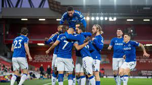 Unfortunately he's been playing for a really static everton team who don't move between the lines enough to link with him. Video Everton Players Celebrate Liverpool 2 0 Win In Anfield Dressing Room Wotzupng