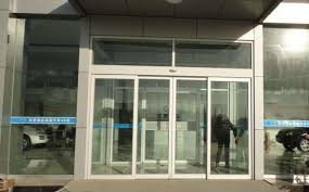 Beli pengendali pintu industri yang berkualiti dan murah di haohuamotor.com dengan haohua electrical yang merupakan salah satu pengeluar pengendali pintu industri utama. China Double Automatic Sliding Doors Aluminum Glass Doors Inductive Sliding Door Wholesale Automatic Door On Topchinasupplier Com