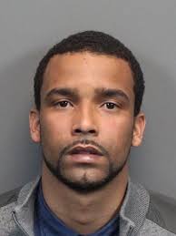 Reno police: Insurance employee stole customers' identities