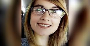 Alex Dow's Instagram, Twitter & Facebook