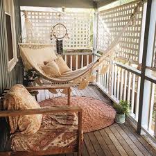 1001 Ideen Zum Thema Schmalen Balkon Gestalten Und Einrichten Narrowbalcony Balkon Ideen Kleiner Narrow Balcony Balcony Decor Apartment Balcony Decorating