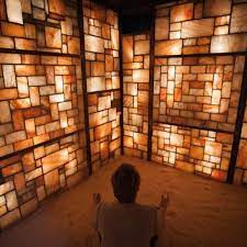 12 Gorgeous Salt Caves Good For The Mind And Body Salt Room Therapy Himalayan Salt Room Salt Room