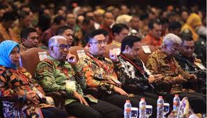 Is a neutral goblin base camp located on the southern base of storm peaks on the continent of northrend. Pemprov Banten Kembali Raih Penghargaan K3 Dinas Penanaman Modal Dan Pelayanan Terpadu Satu Pintu Dpmptsp Provinsi Banten