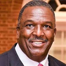 theshesuitemagazine2025 #championsofchange