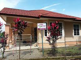 Jumlah air yang ditahan oleh tanah setelah air gravitasi habis disebut. Banglo 1426 M Dengan 3 Bilik Tidur Dan 3 Bilik Mandi Peribadi Di Tanah Merah Seri Baqti Homestay Tanah Merah Jimat Di Agoda Com