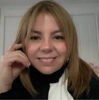 10400+ perfiles de «Roxana»