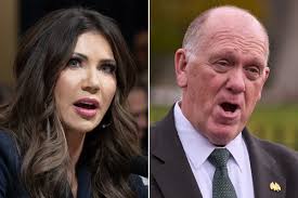 Kristi Noem and Tom Homan's relationship is so frosty the pair don't even  speak, report claims - Yahoo News Singapore