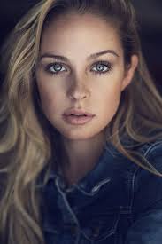 Kim Natural Light Makeup For Green Eyes Simple Makeup Looks Summer Makeup Looks