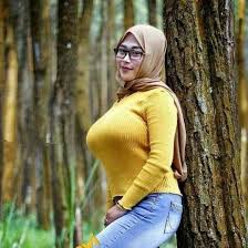 Maybe you would like to learn more about one of these? 120 Ide Ukhti Nonjol Di 2021 Gaya Hijab Wanita Berlekuk Wanita