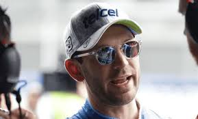 Daniel Suárez hace historia en NASCAR México