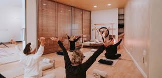 Mar de jade se dedica a hospedar y organizar retiros que nutren, transforman e inspiran nuestras vidas. Los 9 Mejores Retiros De Yoga En Mallorca Descubre Mallorca