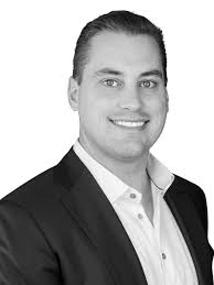 Overland Plaza, 2566 Overland Ave