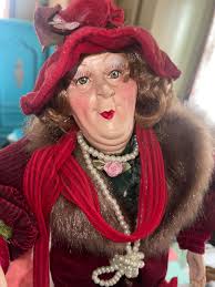 Peggy Sue Porcelain Poodle Skirt Doll .. "Peggy Sue" is the First issue in  the YearBook Memories Collection. She is sporting a poodle skirt and saddle  oxford shoes. Sculpted by artist Roger