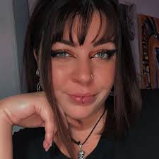 Salome Jacob's Instagram, Twitter & Facebook