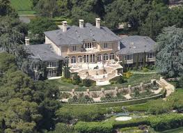 17 Most Beautiful And Expensive Celebrity Homes Celebrity Houses Celebrity Mansions Mansions