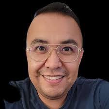 Raul Villagrana's Instagram, Twitter & Facebook