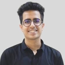 CNN is looking for its next face — could it be YOU? We are coming to your  campus in search of bold voices, sharp storytellers, and confident hosts  ready to own the