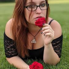 Amusing Typo: 'Thong' vs 'Thing'