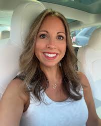 Kate Young (@kateyoungbooks) • Instagram photos and videos