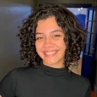 Beatrice Andrade's Instagram, Twitter & Facebook