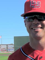 LU Baseball settles for 2-of-3 against SHSU