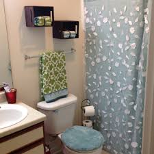 25 dorm room storage ideas for the most organized room ever. College Apartment Bathroom
