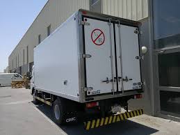 If it's a short (10' or 12) box i don't know why you would need a side door. Cimc Vehicles Bahrain Factory Posts Facebook