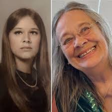 Sandra Lovern's Instagram, Twitter & Facebook