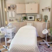 WISDOM SKINCARE BY LAURA PARKER