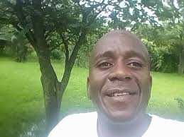 One of the exciting mobile disco outfits that mesmerized the nation in the  eighties and nineties was Yaya Yola… Today there is yet to emerge anything  that can match the outfit in