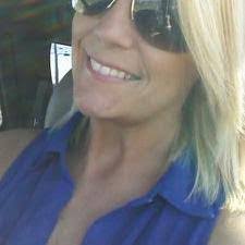 Amber Elrod's Instagram, Twitter & Facebook