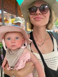 Looking for local twin mom for play dates in Brooklyn?