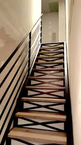 Escalier Metal Bois Limons Lateraux Type Eiffel Escalier Bois Escalier Bois Metal Main Courante Bois