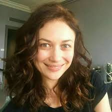Pin By Ogi Alexander On Olga Kurylenko Olga Kurylenko Curly Hair Styles Hair