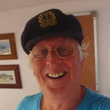 Hi I'm looking for Reuben Thomas use to be an author of Halls family  history and few other books , is he still alive and what is his email  contact please?