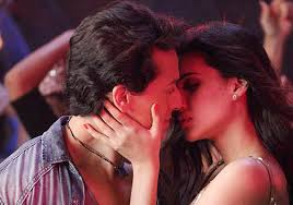 Kriti Sanon I Was Hesitant About Lip Lock Bollywood News India Tv I told him, 'can't we just skip this?